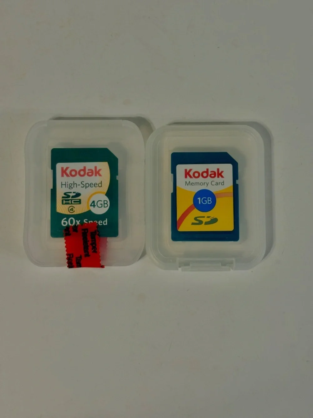 Kodak Zi6 Pocket Video Camcorder Camera HD Retro Tech Red - New, Open Box